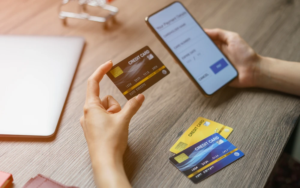 How To Accept Credit Cards On Your Phone - Payzenic